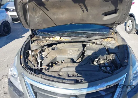 2015 Nissan Altima 2.5/2.5 S/2.5 Sl/2.5 Sv z USA, uszkodzony, nr VIN 1N4AL3AP6FN864822